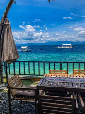 Beachfront Villa in Panagsama